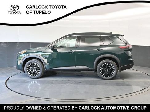 Used 2026 Nissan Rogue Dark Armor FWD image 9