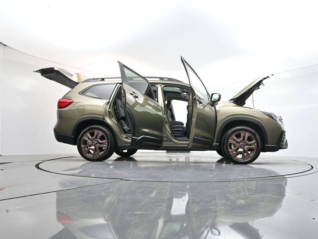 Used 2025 Subaru Ascent Bronze Edition AWD/4WD image 65