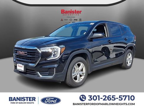 Used 2024 GMC Terrain SLE AWD/4WD image 1