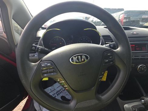 Used 2015 Kia Forte LX w/ Popular Package image 10