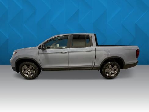 Used 2026 Honda Ridgeline TrailSport image 3