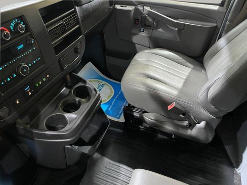 Used 2021 Chevrolet Express 2500 w/ Driver Convenience Package RWD image 14
