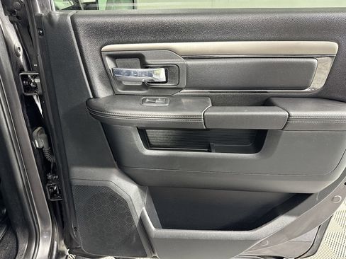 Used 2016 RAM 1500 Sport image 25
