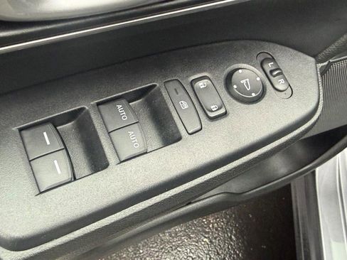 Used 2022 Honda CR-V Touring image 14