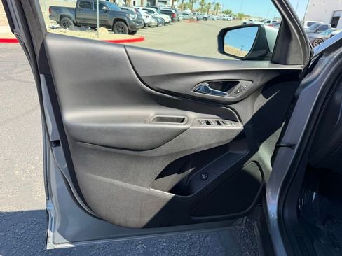 Used 2024 Chevrolet Equinox LT FWD image 22