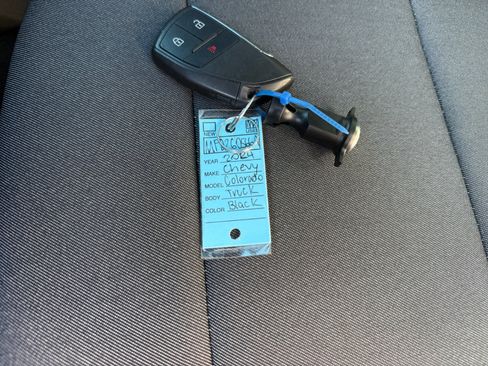 Used 2024 Chevrolet Colorado Trail Boss image 33