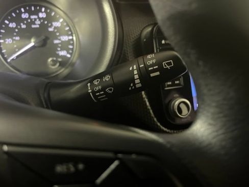 Used 2024 Nissan Kicks SV FWD image 16