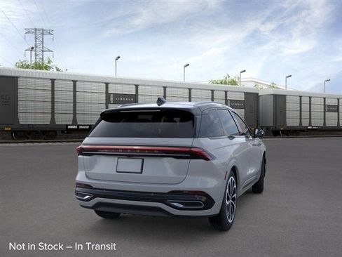 New 2026 Lincoln Nautilus Reserve AWD/4WD image 52