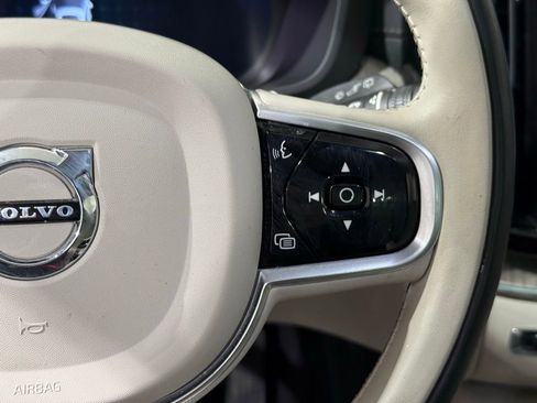 Used 2022 Volvo XC60 B5 Inscription w/ Advanced Package image 26