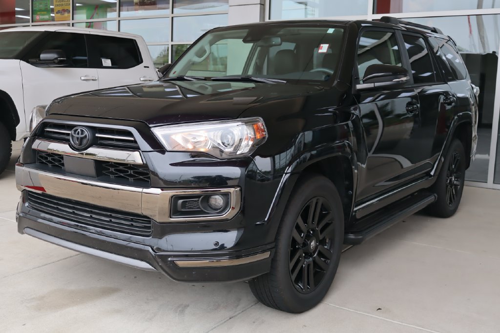 Used 2021 Toyota 4Runner Nightshade AWD/4WD image 3