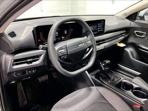 Used 2026 Kia K4 FWD image 20