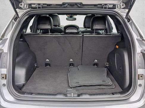 Used 2023 Jeep Compass Latitude w/ Sun and Sound Group image 6