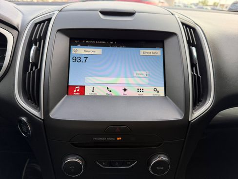 Used 2017 Ford Edge SEL w/ Equipment Group 201A FWD image 12