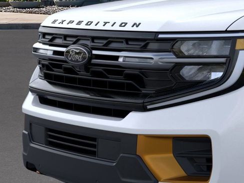 New 2026 Ford Expedition Tremor image 17