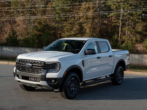 New 2025 Ford Ranger XLT w/ FX4 Off-Road Package AWD/4WD image 3