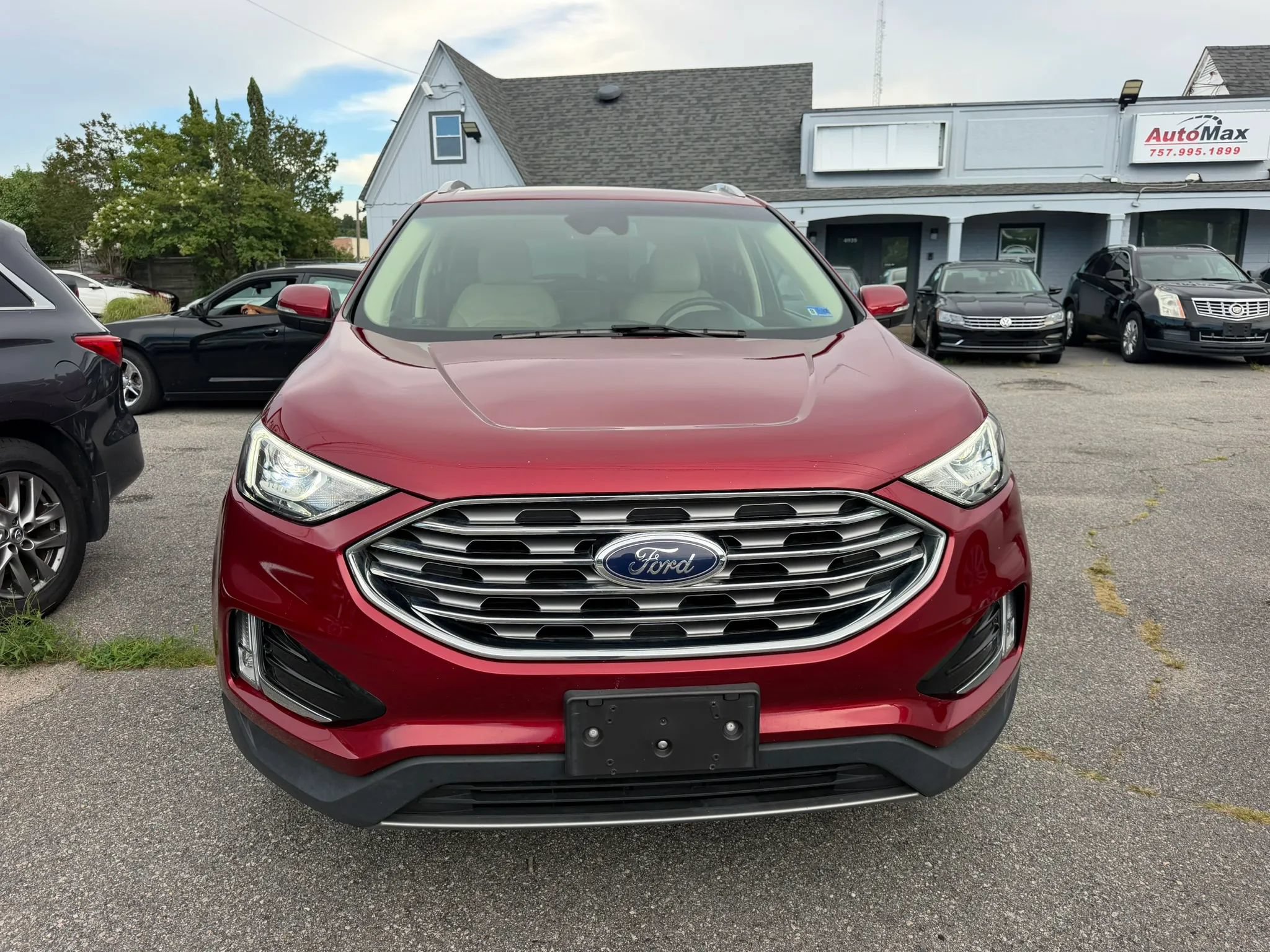 Used 2019 Ford Edge SEL w/ Equipment Group 201A FWD image 8