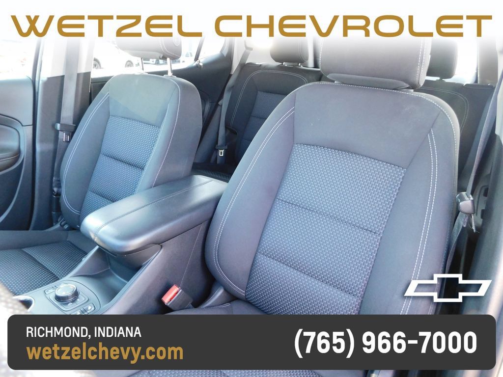 Used 2022 GMC Terrain SLE w/ Driver Convenience Package AWD/4WD image 15