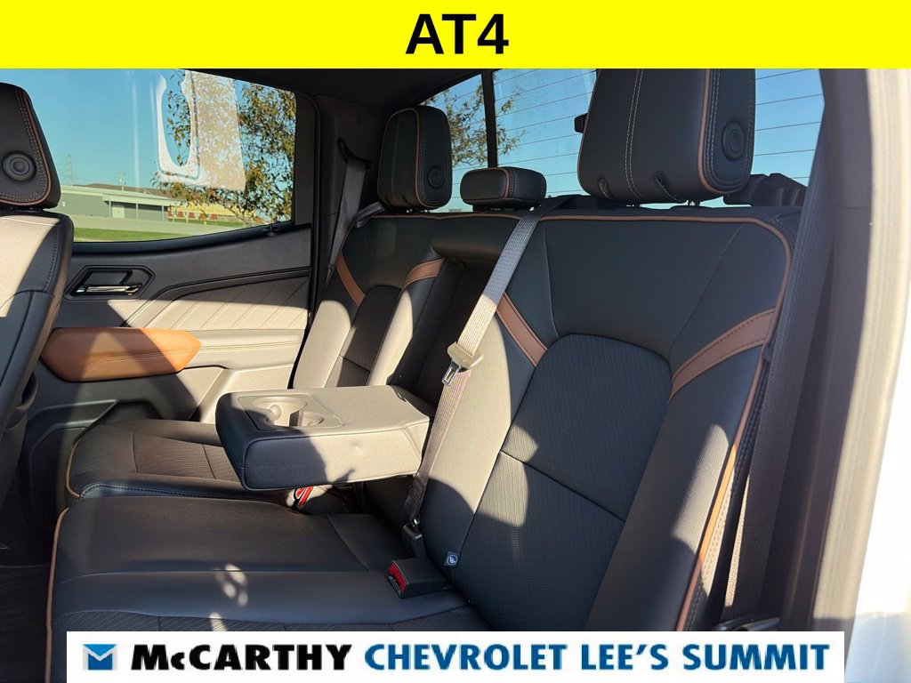 Used 2024 GMC Canyon AT4 w/ AT4 Premium Package AWD/4WD image 40
