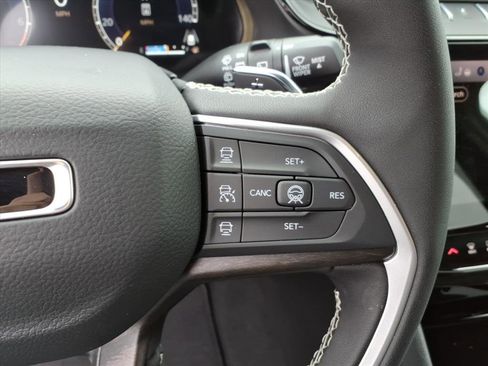 New 2026 Jeep Grand Cherokee Limited image 19