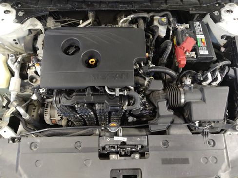 Used 2020 Nissan Altima 2.5 SR w/ Premium Package FWD image 30