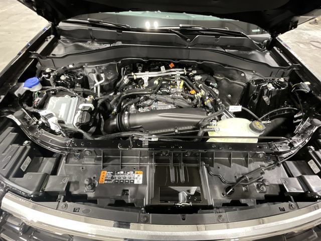 Used 2026 Ford Explorer Active w/ Active Comfort Package AWD/4WD image 21