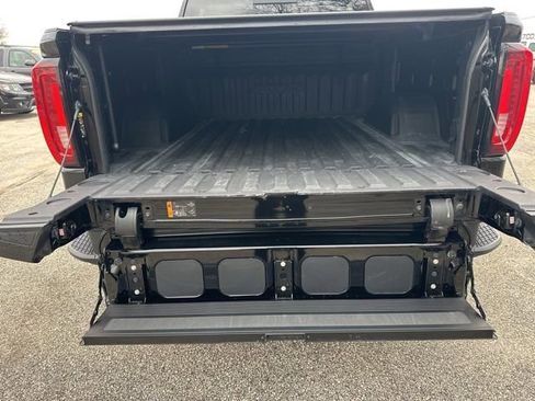Used 2023 GMC Sierra 1500 AT4 w/ AT4 Premium Package image 16