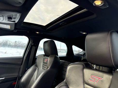 Used 2014 Ford Focus ST w/ Equipment Group 202A image 7