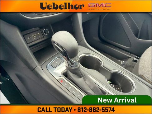 Used 2024 Chevrolet Equinox LT AWD/4WD image 31