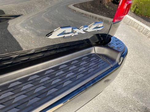 Used 2024 RAM 2500 Laramie image 13