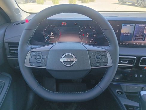 New 2026 Nissan Sentra SV w/ SV Convenience Package FWD image 8