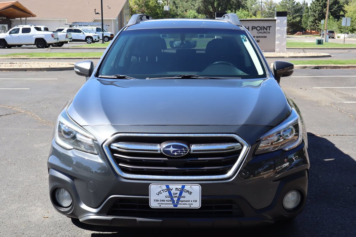 Used 2018 Subaru Outback 3.6R Limited AWD/4WD image 12