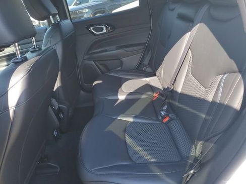 New 2026 Jeep Compass Latitude image 14