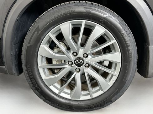 Used 2023 INFINITI QX50 Luxe AWD/4WD image 11