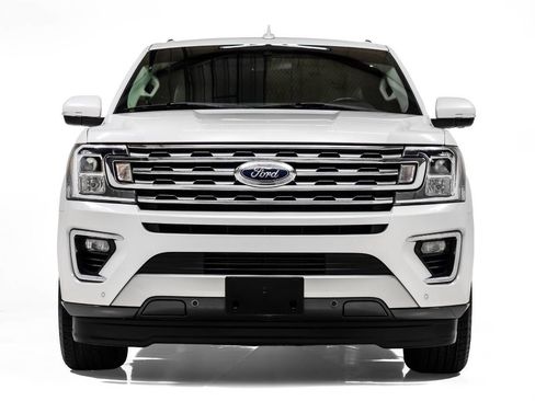 Used 2018 Ford Expedition Max Limited w/ Equipment Group 301A RWD image 8