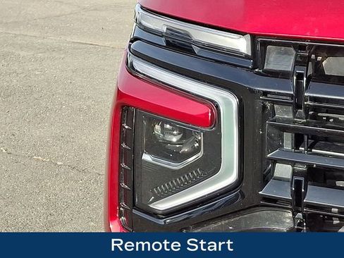 Used 2025 Chevrolet Tahoe Z71 image 12