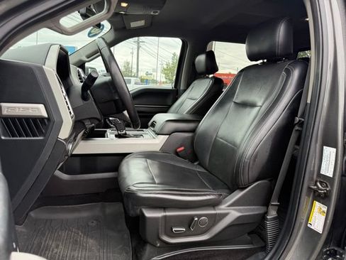 Used 2016 Ford F150 Lariat w/ Equipment Group 501A Mid AWD/4WD image 2