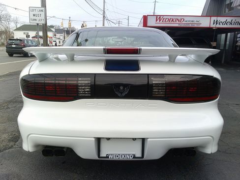 Used 1994 Pontiac Firebird Formula RWD image 5