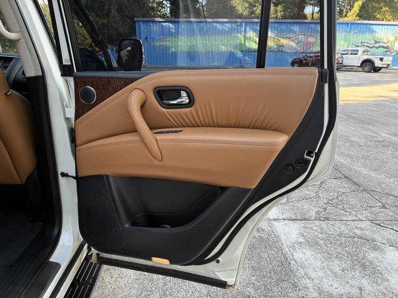 Used 2017 Nissan Armada Platinum w/ Captain Seat Package RWD image 26