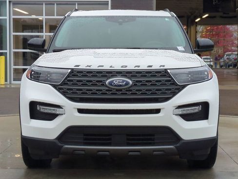 Certified 2022 Ford Explorer XLT w/ Equipment Group 202A image 10