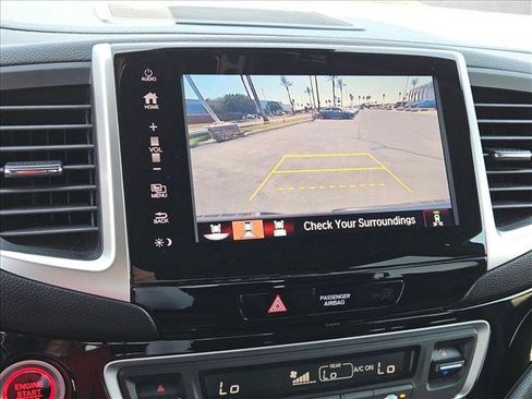 Used 2020 Honda Ridgeline Black Edition image 18