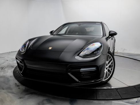 Used 2018 Porsche Panamera Turbo Sport Turismo image 3