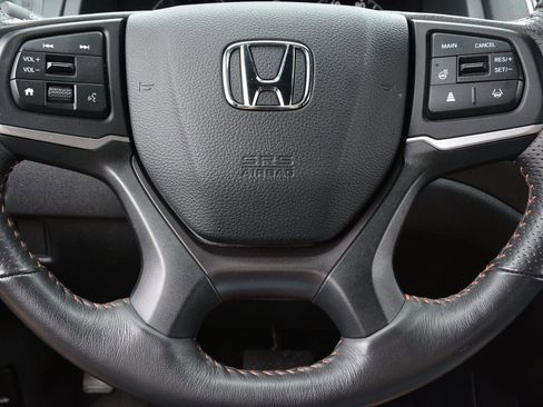 Used 2025 Honda Ridgeline TrailSport image 31