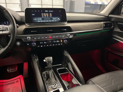 Used 2022 Kia Telluride SX w/ SX Prestige Package image 22