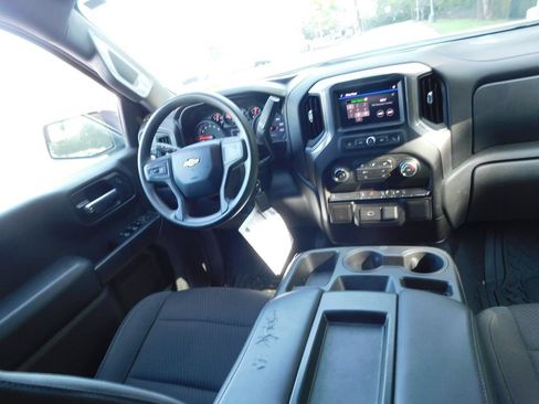 Certified 2020 Chevrolet Silverado 1500 Custom RWD image 6