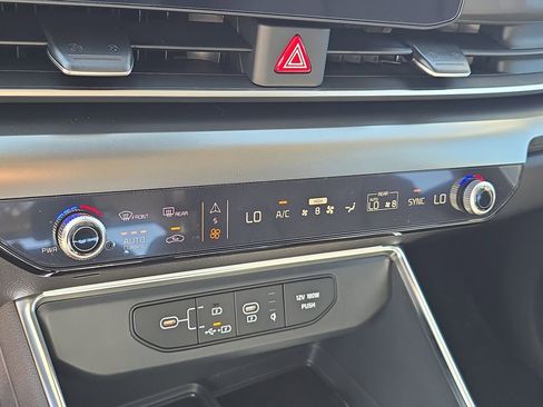 New 2026 Kia Carnival SX Prestige FWD image 27