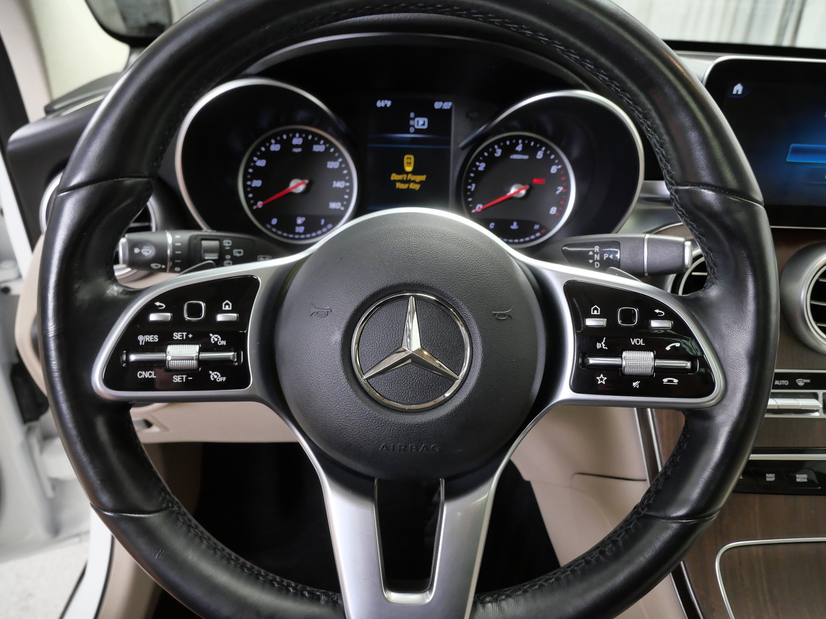 Used 2022 Mercedes-Benz GLC 300 4MATIC image 22