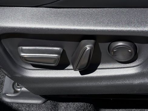 New 2026 Toyota C-HR AWD/4WD image 18