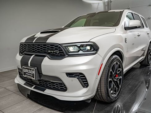 Used 2021 Dodge Durango SRT Hellcat w/ Trailer Tow Group IV AWD/4WD image 14