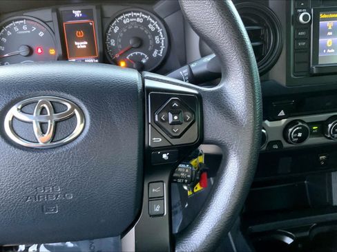 Used 2018 Toyota Tacoma SR w/ SR Convenience Package AWD/4WD image 22
