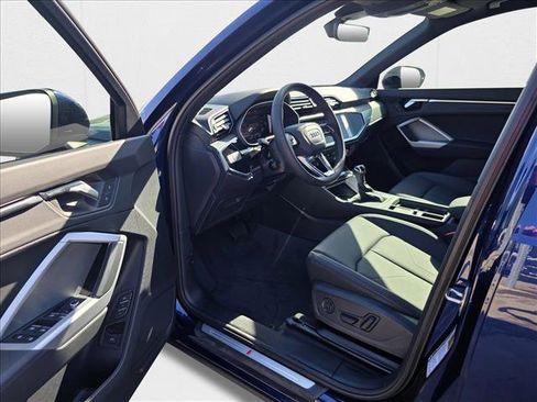 New 2025 Audi Q3 2.0T Premium w/ Convenience Package image 13